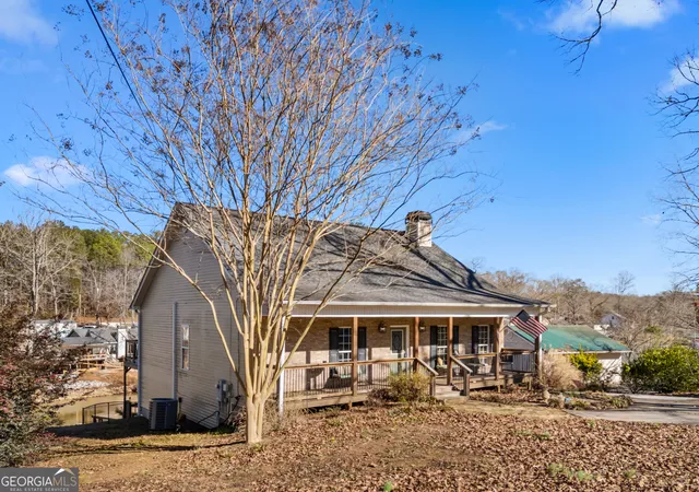 Photo 3 of Sale Pending at 200 Bradley Rd, Jackson, GA 30233 | MLS# 10853725 | Listing updated on 2026-10-05