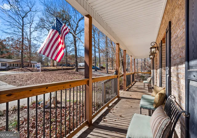 Photo 4 of Sale Pending at 200 Bradley Rd, Jackson, GA 30233 | MLS# 10853725 | Listing updated on 2026-10-05
