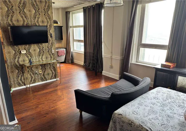 Listing Photo 4 - Condo for sale in building located at 20 Marietta St, Atlanta, GA 30303 - Unit #13C