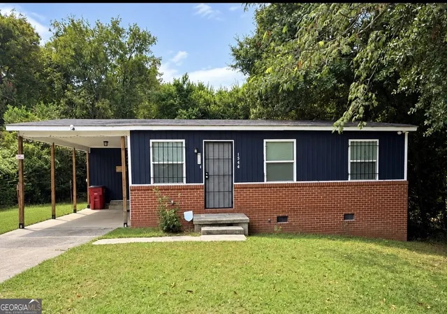 Single family home for sale at 1544 Anthony Rd, Macon, GA 31206 | MLS# 10842967