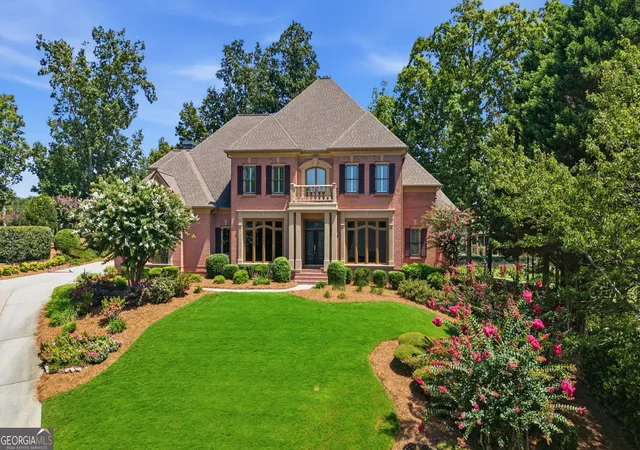 Photo 1 of Mansion for sale at 7275 Laurel Oak Dr, Suwanee, GA 30024 | MLS# 10842282 | Listing updated on 2026-10-07