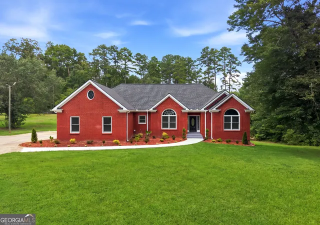 Photo 1 of Single family home for sale at 3141 Centerville Rosebud Rd, Snellville, GA 30039 | MLS# 10815918 | Listing updated on 2026-09-13