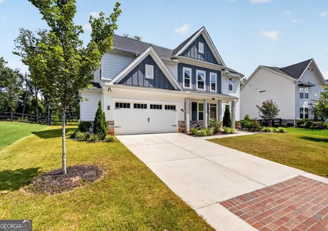 Photo 3 of Single family home for sale at 8080 Brewton Bnd, Ball Ground, GA 30107 | MLS# 10839560 | Listing updated on 2026-09-17
