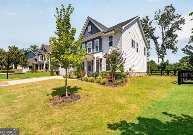 Photo 4 of Single family home for sale at 8080 Brewton Bnd, Ball Ground, GA 30107 | MLS# 10839560 | Listing updated on 2026-09-17