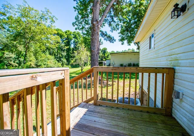 Photo 3 of Single family home for sale at 405 Old Bremen Rd, Carrollton, GA 30117 | MLS# 10848341 | Listing updated on 2026-09-17
