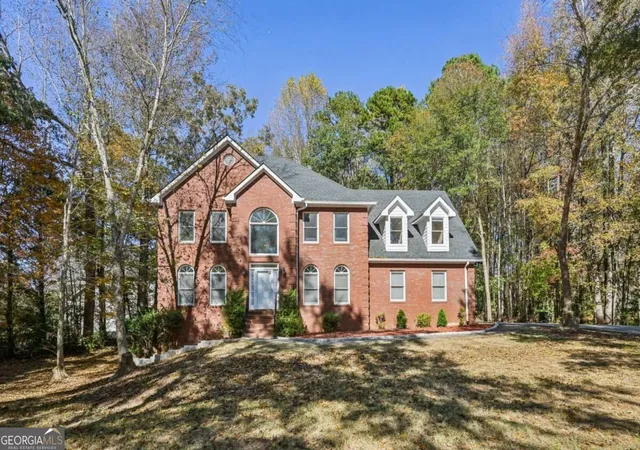 Photo 2 of Single family home for sale at 100 Julia Ct, Fayetteville, GA 30214 | MLS# 10837709 | Listing updated on 2026-09-05