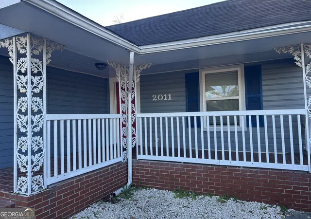 Photo 1 of Single family home for sale at 2011 Albany St, Brunswick, GA 31520 | MLS# 10839667 | Listing updated on 2026-09-17