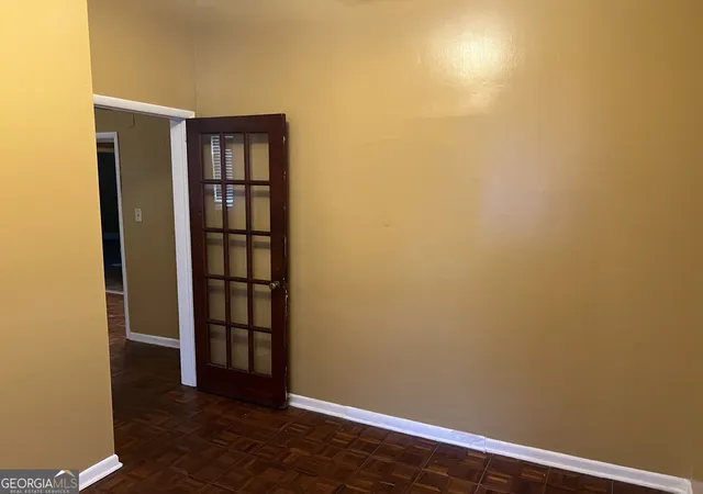 Photo 3 of Single family home for sale at 2011 Albany St, Brunswick, GA 31520 | MLS# 10839667 | Listing updated on 2026-09-17