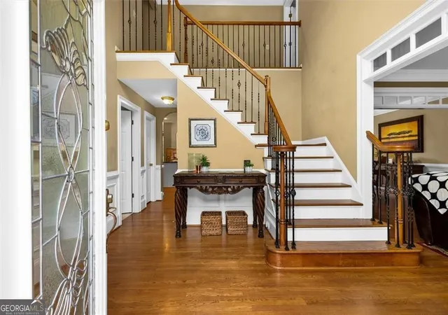 Photo 3 of Sale Pending at 210 York Town Cir, Johns Creek, GA 30097 | MLS# 10837300 | Listing updated on 2026-09-22