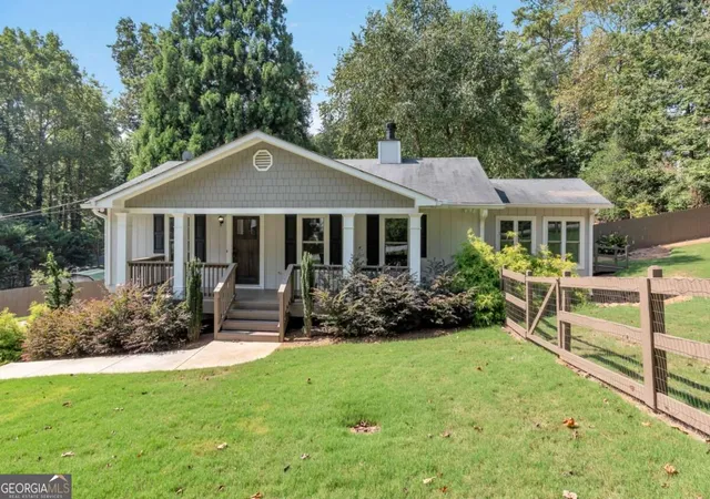 Photo 1 of Single family home for sale at 3245 Marine Rd, Cumming, GA 30041 | MLS# 10848206 | Listing updated on 2026-10-04