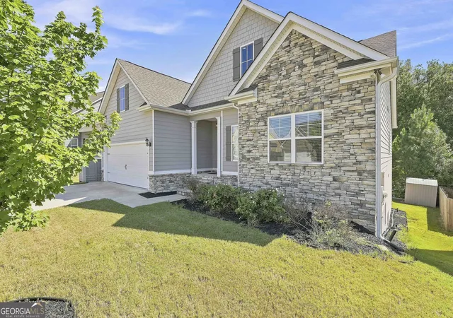 Photo 1 of Single family home for sale at 509 Lago Ct, Lagrange, GA 30241 | MLS# 10741468 | Listing updated on 2026-09-28