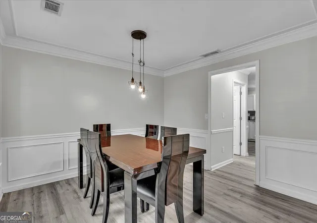 Photo 3 of Single family home for sale at 4439 Flt Stone Dr, Snellville, GA 30039 | MLS# 10817948 | Listing updated on 2026-09-15