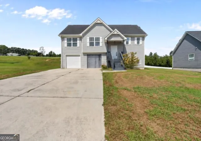 Photo 2 of Single family home for sale at 154 Grizzly Trl, Carrollton, GA 30117 | MLS# 10842665 | Listing updated on 2026-09-23