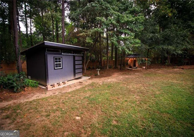 Photo 3 of Sale Pending at 3465 Cedar Valley Ct, Smyrna, GA 30080 | MLS# 10845904 | Listing updated on 2026-09-23