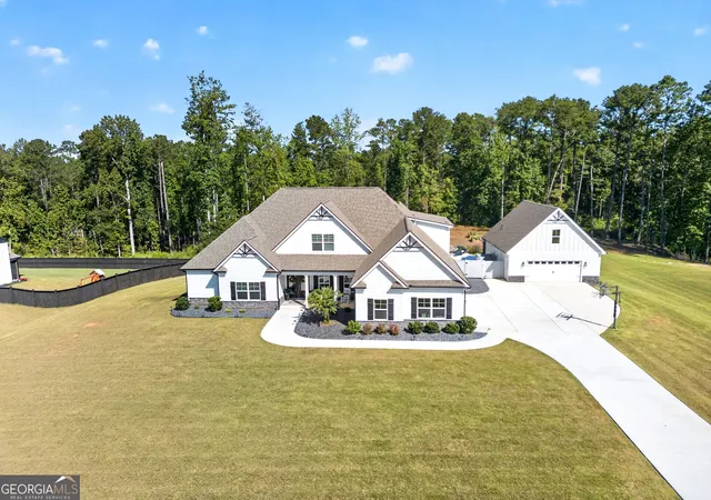 Photo 3 of Single family home for sale at 73 Starr Pl, Newnan, GA 30263 | MLS# 10837933 | Listing updated on 2026-10-02