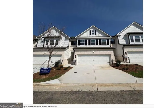 Townhouse for sale at 2562 States Ave #24, Doraville, GA 30360 | MLS# 10850378