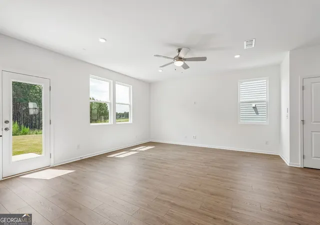 Photo 3 of Single family home for sale at 216 Groveton, Euharlee, GA 30145 | MLS# 10811977 | Listing updated on 2026-09-20
