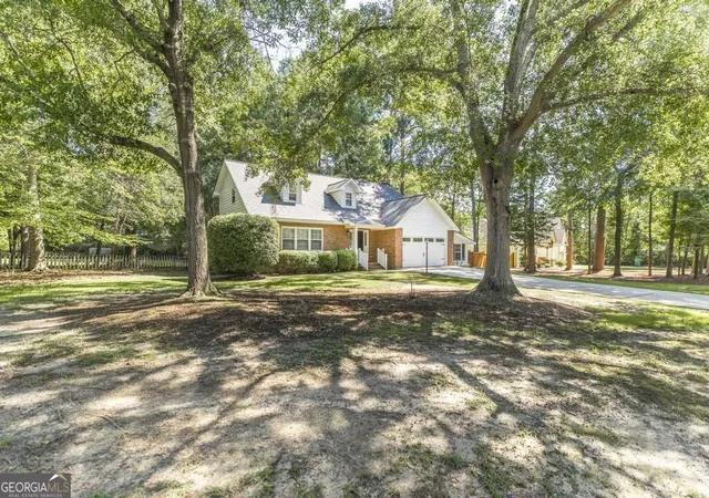 Photo 4 of Single family home for sale at 1003 Cherokee Rd, Perry, GA 31069 | MLS# 10842073 | Listing updated on 2026-09-08