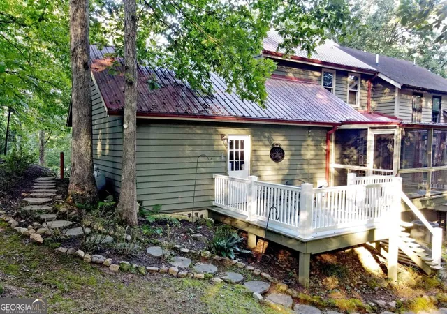 Photo 2 of Townhouse for sale at 163 B Townhouse Dr #6, Blairsville, GA 30512 | MLS# 10849606 | Listing updated on 2026-10-03