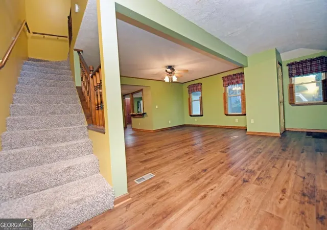 Photo 3 of Townhouse for sale at 163 B Townhouse Dr #6, Blairsville, GA 30512 | MLS# 10849606 | Listing updated on 2026-10-03