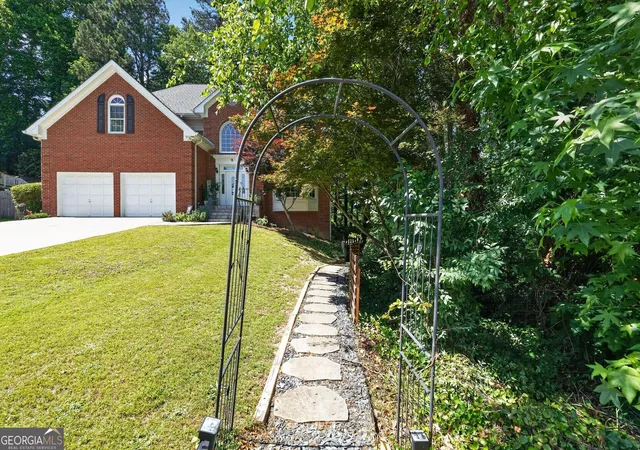Photo 2 of Single family home for sale at 1227 Camden Hunt Dr, Lawrenceville, GA 30043 | MLS# 10767589 | Listing updated on 2026-09-27