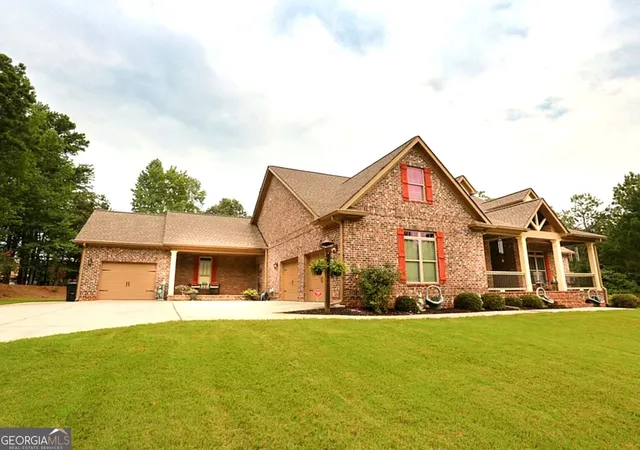 Photo 1 of Single family home for sale at 3760 Oak Hill Rd, Douglasville, GA 30135 | MLS# 10812685 | Listing updated on 2026-10-08