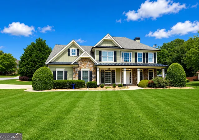 Single family home for sale at 2285 Heritage Green Ct, Marietta, GA 30064 | MLS# 10784993