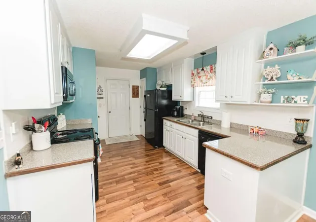 Photo 2 of Single family home for sale at 795 Morris Ln, Winder, GA 30680 | MLS# 10853143 | Listing updated on 2026-10-05