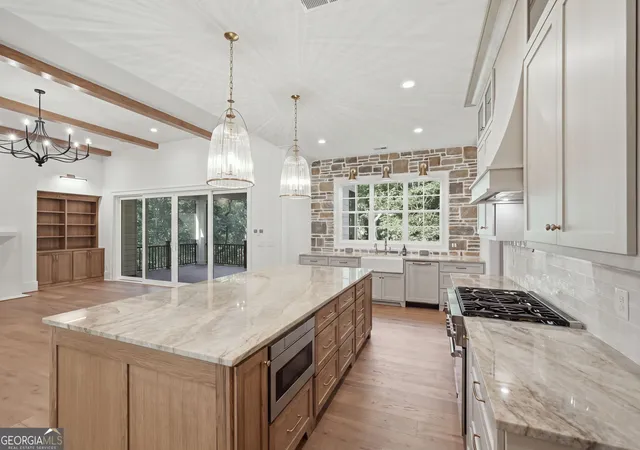 Photo 2 of Single family home for sale at 82 Ridgetop Court, Dawsonville, GA 30534 | MLS# 10824632 | Listing updated on 2026-10-05