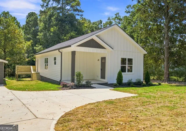 Single family home for sale at 505 Burnett Fry Rd SW, Rome, GA 30165 | MLS# 10841196 | Listing updated on 2026-09-20