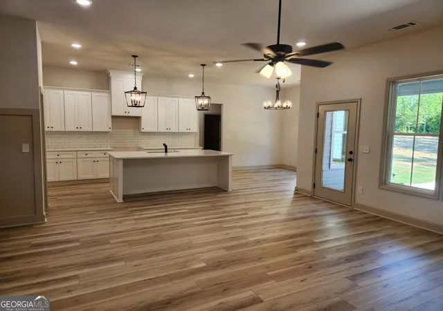 Photo 3 of Single family home for sale at 642 Shelnut, Locust Grove, GA 30248 | MLS# 10841983 | Listing updated on 2026-09-08