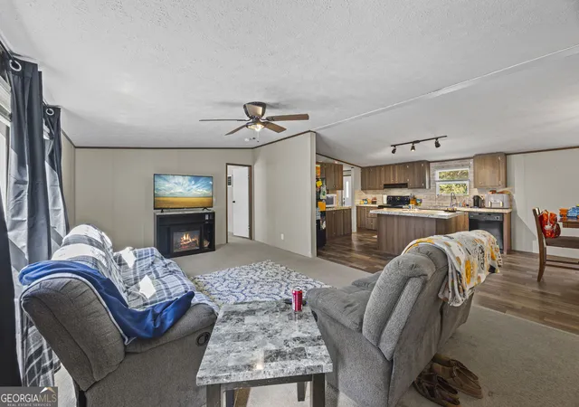 Photo 4 of Manufactured home for sale at 157 Fox Trl, Athens, GA 30601 | MLS# 10880561 | Listing updated on 2026-10-28