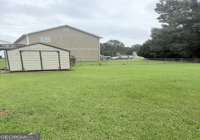 Photo 11 of Single family home for sale at 6853 New Dale Rd, Rex, GA 30273 | MLS# 10843920 | Listing updated on 2026-09-11
