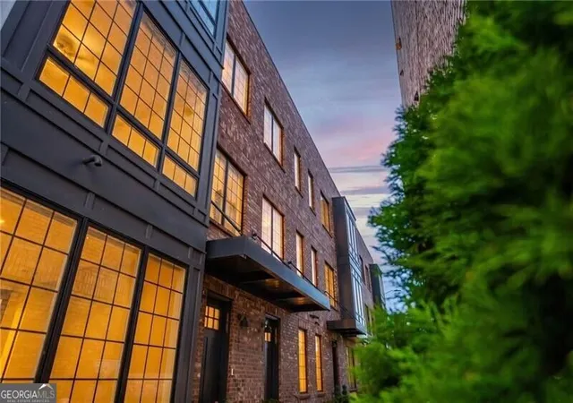 Photo 1 of Townhouse for sale at 287 Castleberry Hl Walk SW, Atlanta, GA 30313 | MLS# 10853406 | Listing updated on 2026-09-25