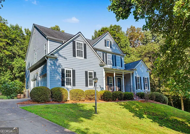 Photo 1 of Single family home for sale at 1702 Imperial Ct, Hoschton, GA 30548 | MLS# 10841029 | Listing updated on 2026-09-21