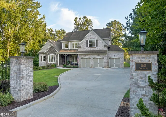 Photo 2 of Mansion for sale at 160 Chaffin Rd, Roswell, GA 30075 | MLS# 10840298 | Listing updated on 2026-10-08