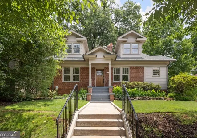 Single family home for sale at 252 Kings Hwy, Decatur, GA 30030 | MLS# 10842196