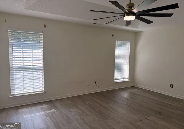 Photo 4 of Single family home for sale at 5867 Amerson Ln, Ellenwood, GA 30294 | MLS# 10844896 | Listing updated on 2026-10-02