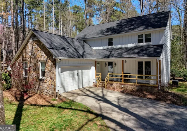Photo 1 of Single family home for sale at 1 River Pl Dr SW, Rome, GA 30165 | MLS# 10850923 | Listing updated on 2026-10-09