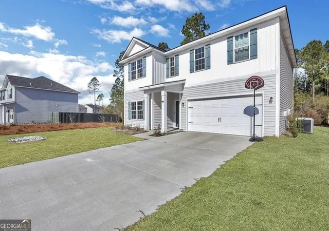 Photo 2 of Single family home for sale at 538 Brightleaf Cir, Hinesville, GA 31313 | MLS# 10837785 | Listing updated on 2026-09-15