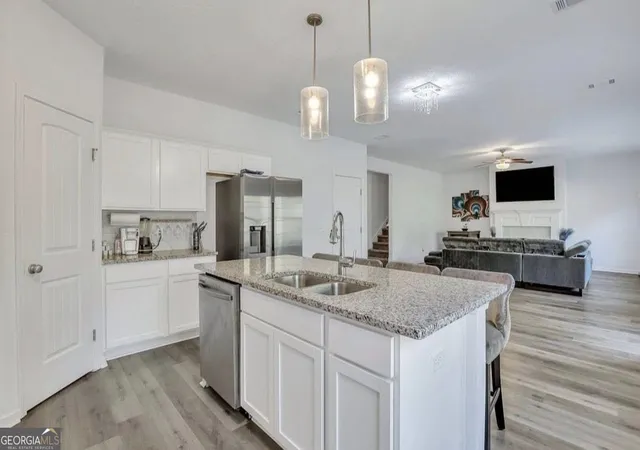 Photo 4 of Single family home for sale at 538 Brightleaf Cir, Hinesville, GA 31313 | MLS# 10837785 | Listing updated on 2026-09-15