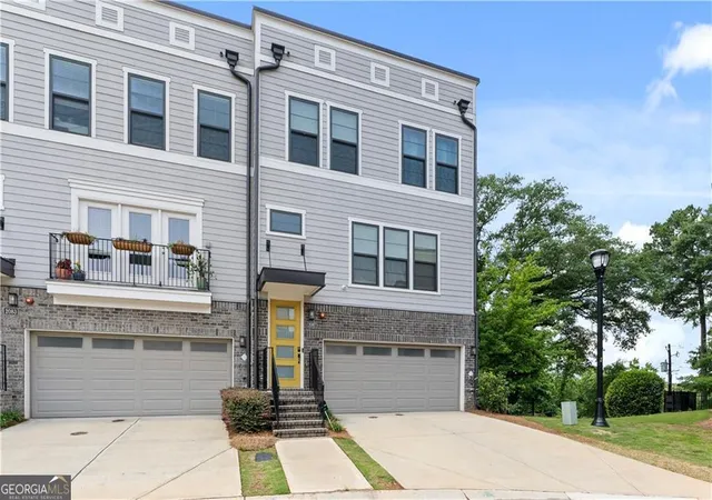 Photo 3 of Townhouse for sale at 2087 Holtz Ln, Atlanta, GA 30318 | MLS# 10756376 | Listing updated on 2026-09-04