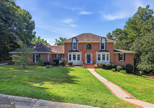 Photo 1 of Single family home for sale at 1102 Timber Glen Ct Sw, Lilburn, GA 30047 | MLS# 10848617 | Listing updated on 2026-10-02