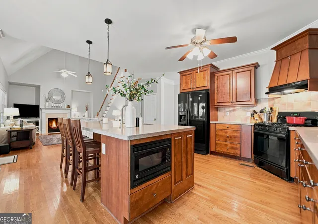 Photo 3 of Single family home for sale at 355 Mccook Cir NW, Kennesaw, GA 30144 | MLS# 10813174 | Listing updated on 2026-10-24