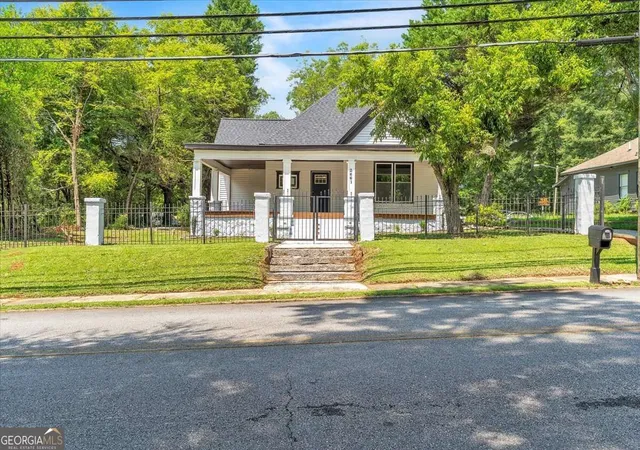 Photo 1 of Single family home for sale at 2661 Rock Chapel Rd, Lithonia, GA 30058 | MLS# 10851070 | Listing updated on 2026-09-23