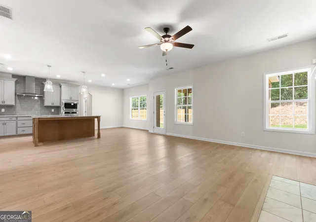 Photo 2 of Single family home for sale at 304 Baxter Dr #6, Kathleen, GA 31047 | MLS# 10742785 | Listing updated on 2026-09-10