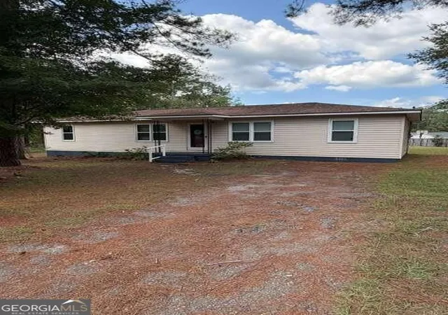 Photo 4 of Single family home for sale at 99 Hill Ln, Sandersville, GA 31082 | MLS# 10850492 | Listing updated on 2026-10-10
