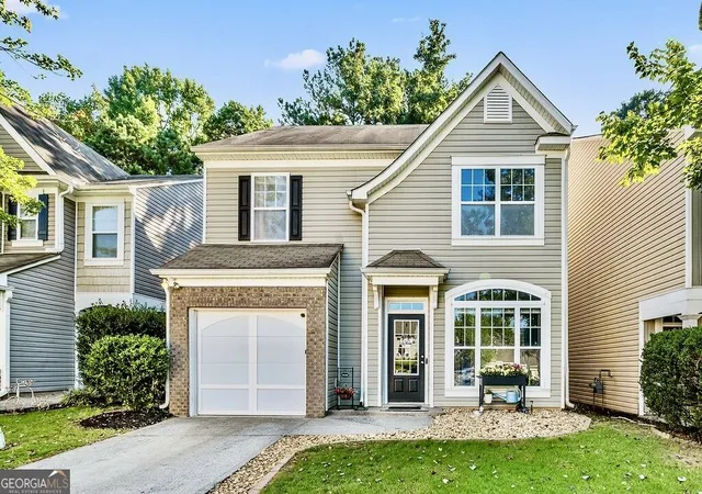 Photo 1 of Single family home for sale at 100 Oleander Way, Canton, GA 30114 | MLS# 10841660 | Listing updated on 2026-10-07