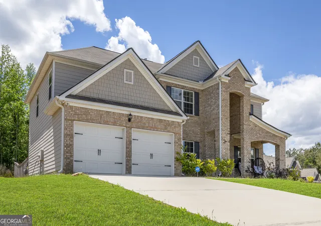 Photo 1 of Single family home for sale at 150 Gadson Dr, Fayetteville, GA 30214 | MLS# 10852818 | Listing updated on 2026-10-08