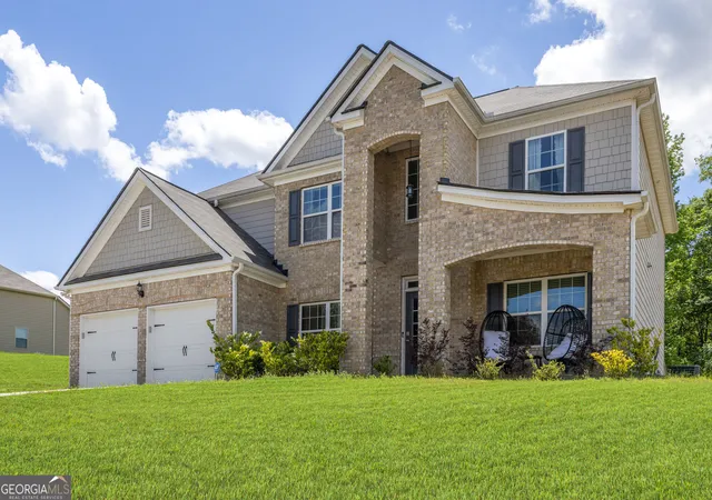 Photo 2 of Single family home for sale at 150 Gadson Dr, Fayetteville, GA 30214 | MLS# 10852818 | Listing updated on 2026-10-08